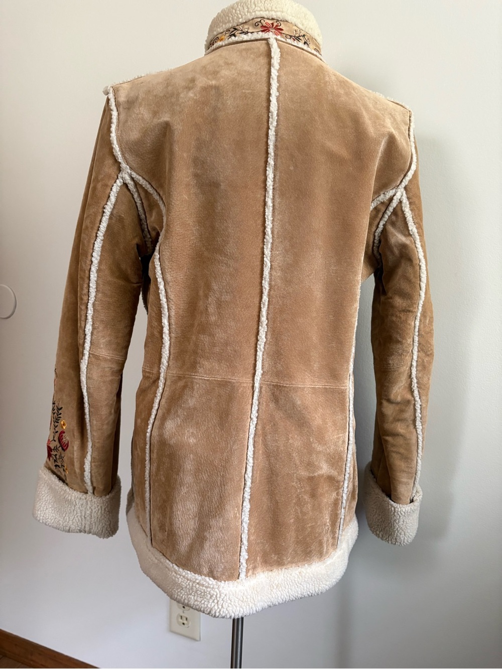 Vintage 90’s Floral Phoebe Embroidered Genuine Suede Leather Jacket Size Medium - Picture 5 of 16
